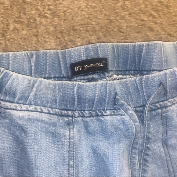 Jean Shorts w/ Drawstring - Picture 4 of 4